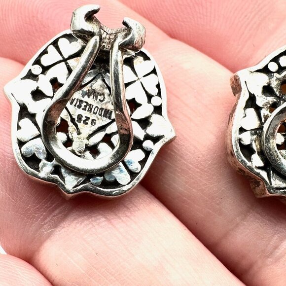 Indonesian Designer CNA Womans Earrings Sterling Silver Pearl Clip - Picture 4 of 5